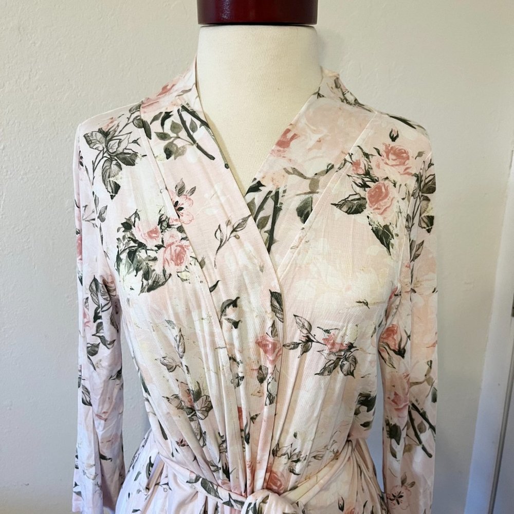Pink Rose Robe - Picture 3 of 6